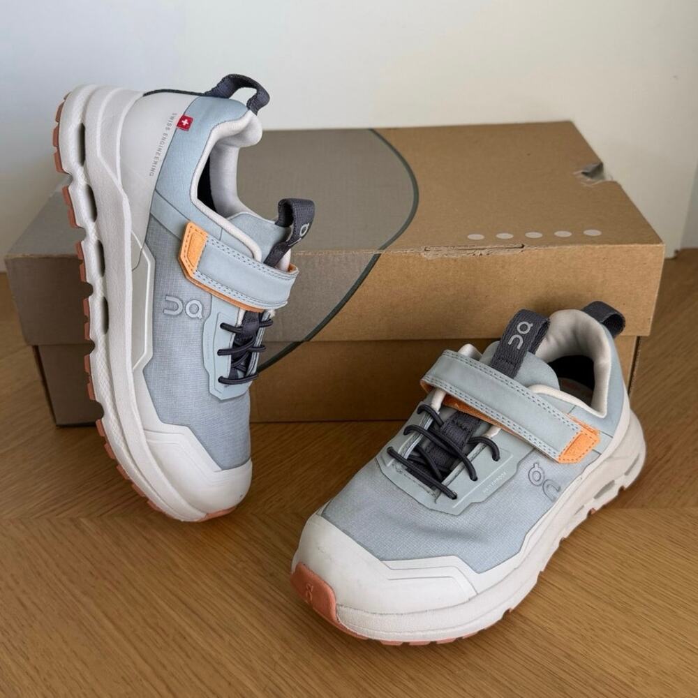 On Cloud Cloudhero ‘Glacier/Pearl Kids Waterproof Sneakers- SZ 12 C